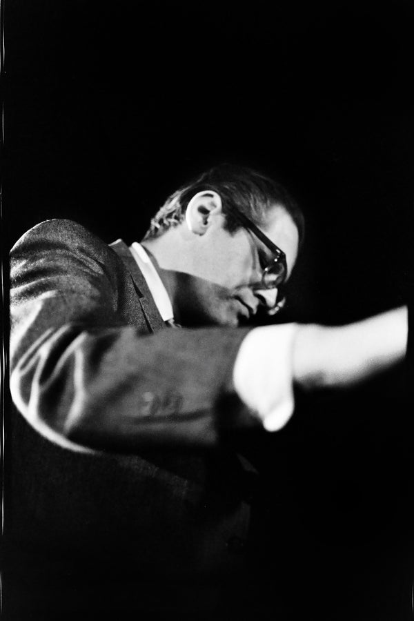 Bill Evans performing at Bear's Lair in Berkeley, CA, 1969 — photograph by Veryl Oakland